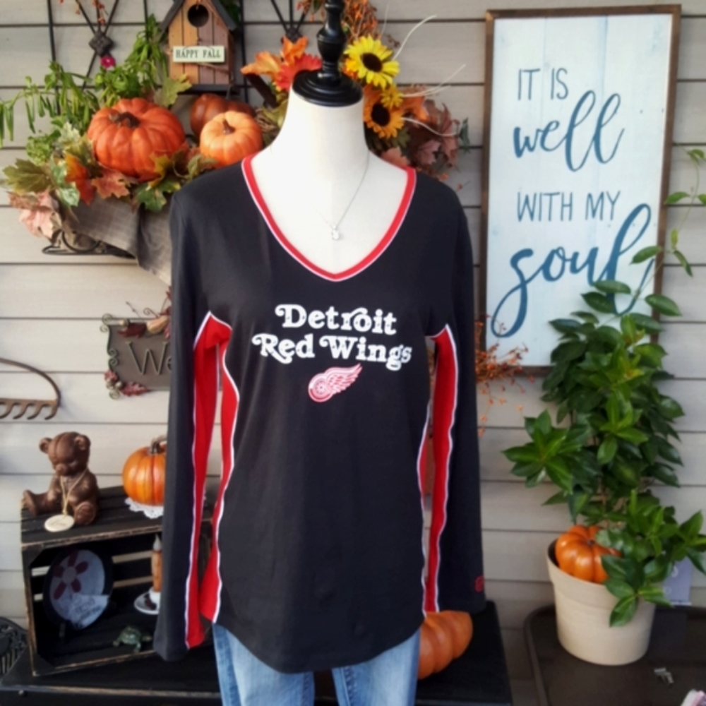 NHL EXCLUSIVE CLUB COLLECTION ♡ DETROIT RED WINGS Black|Red|White L|S Top M